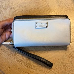 Kate Spade Double Zip Leather Wristlet